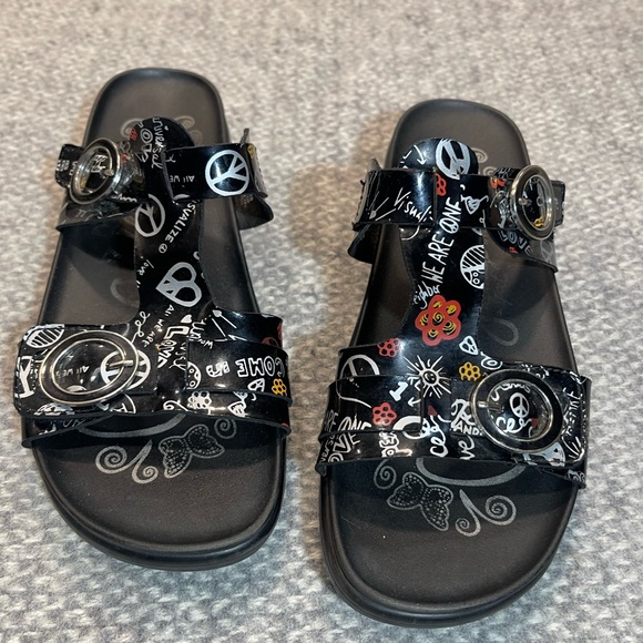 Alegria Vita Peace & Love T Strap Slide Sandals Size 38/8